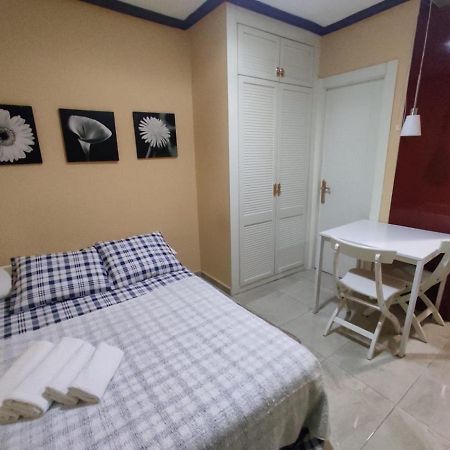 Estudio Lorenzo Acogedor Temporal Madrid Eksteriør bilde