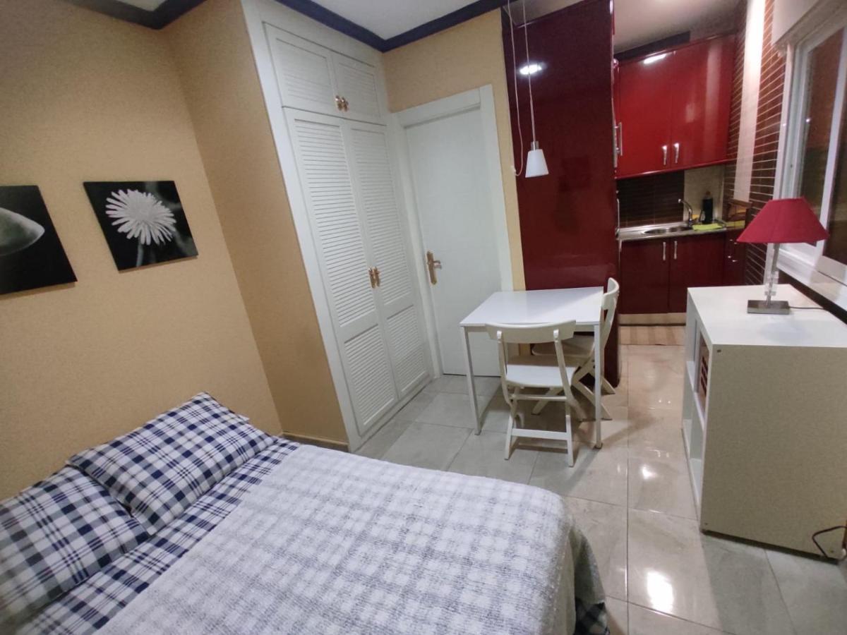 Estudio Lorenzo Acogedor Temporal Madrid Eksteriør bilde