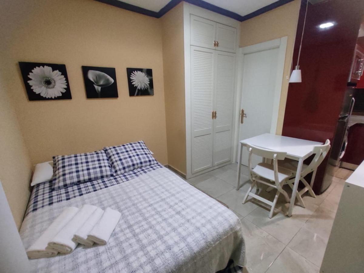Estudio Lorenzo Acogedor Temporal Madrid Eksteriør bilde